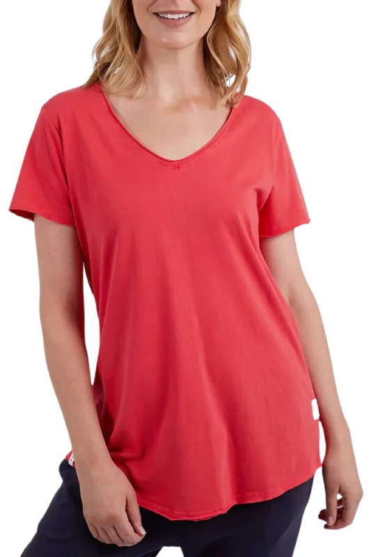 Feminine fashion to express your unique style   VEE TEE - 81X4044