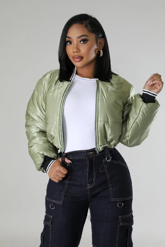 Soft, breathable fabrics for fashionable women   White Winter Jacket
