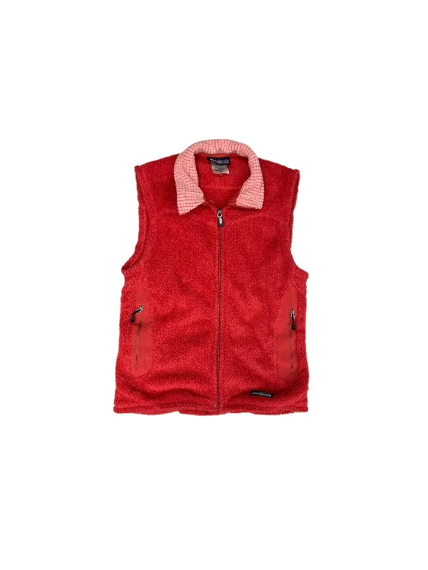Feminine and fashionable clothing for every wardrobe   Vest Faux Fur & Sherpa By Patagonia  Size: S