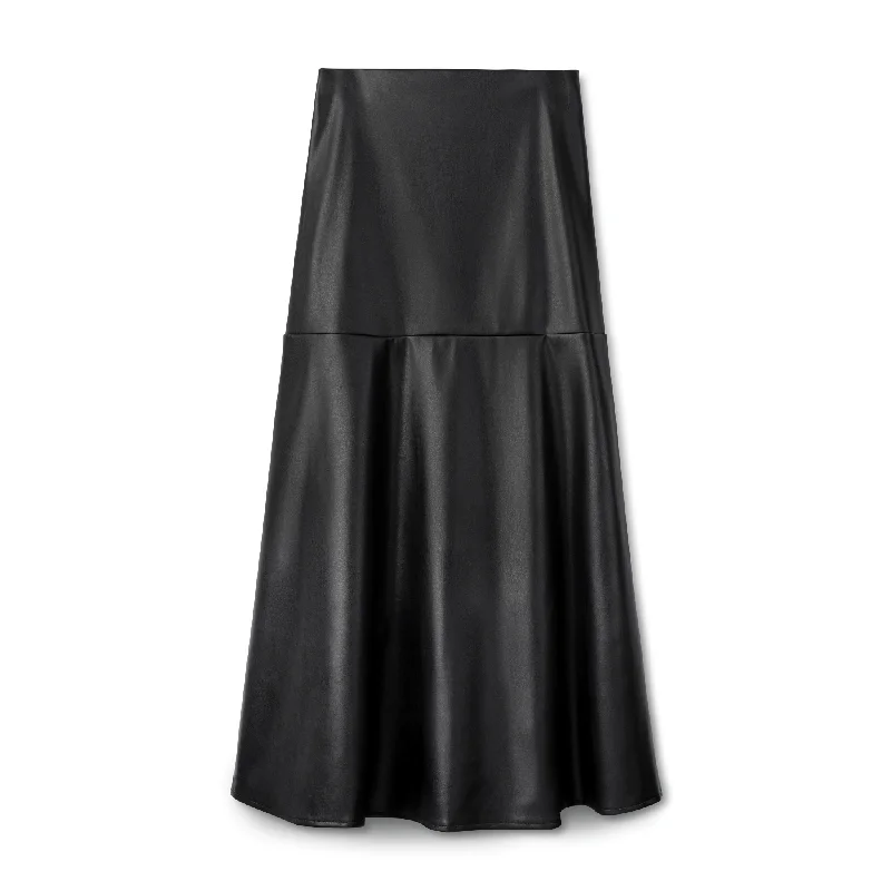 Create a timeless wardrobe with fashionable pieces   Fit and Flair Leather Skirt IN: Black